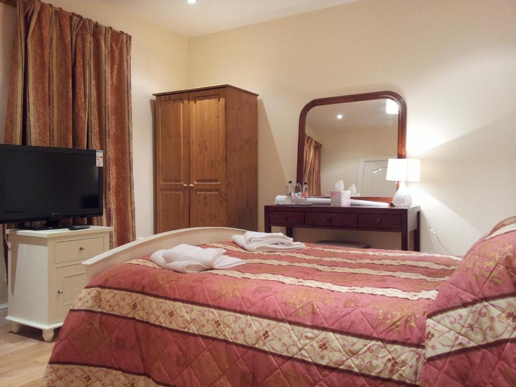 The Dharma Lodge Enfield Εξωτερικό φωτογραφία